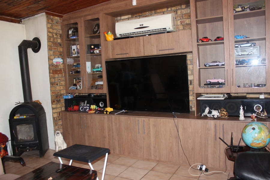 3 Bedroom Property for Sale in Deneysville Free State